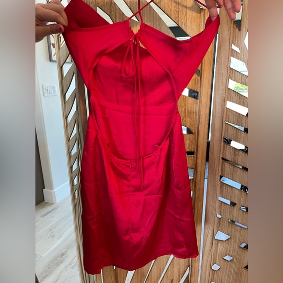 Hello Molly Red Dress S/4 - Picture 3 of 3